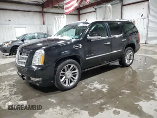 2011 Cadillac Escalade Platinum Edition z VIN 1GYS4DEF7BR332950, wystawiony jako Copart lot #43985785 z przebiegiem 116 456 mil mil oraz Szkoda całkowita • Salvage title. Historia ofert i sprzedaży dostępna na DreamBid. Obrazek 1.