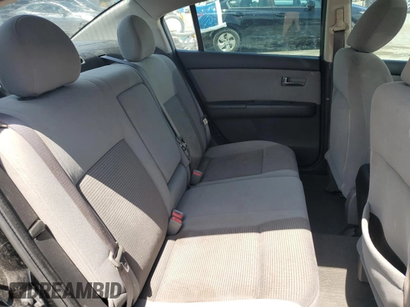 2012 Nissan Sentra S с VIN 3N1AB6AP0CL694535, выставлен на аукционе Copart как лот 59614595 с пробегом 180 335 миль миль и Списание • Salvage title. История ставок и продаж доступна на DreamBid. Изображение 10.