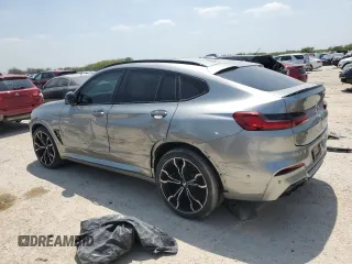2021 BMW X4 M z VIN 5YMUJ0C03M9D96933, wystawiony jako Copart lot #64650153 z przebiegiem 27 157 mil mil oraz . Historia ofert i sprzedaży dostępna na DreamBid. Obrazek 2.