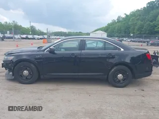 2018 Ford Police Interceptor with VIN 1FAHP2MK2JG143455, listed as a IAAI auction lot 42160345 with 68,199 mi miles and . Bid and sale history available at DreamBid. Image 14.