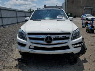 2016 Mercedes-Benz GL with VIN 4JGDF6EE4GA711241, listed as a Copart auction lot 61673364 with 124,547 mi miles and Salvage Title. Bid and sale history available at carsss.com. Image 5.