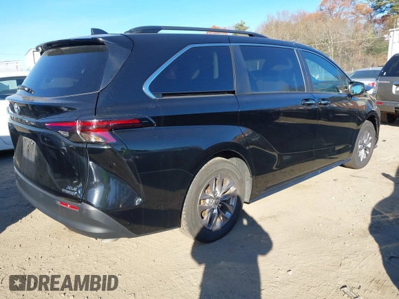 2023 Toyota Sienna XLE with VIN 5TDJSKFC7PS091741, listed as a IAAI auction lot 40979834 with 49,285 mi miles. Bid and sale history available at carsss.com. Image 4.