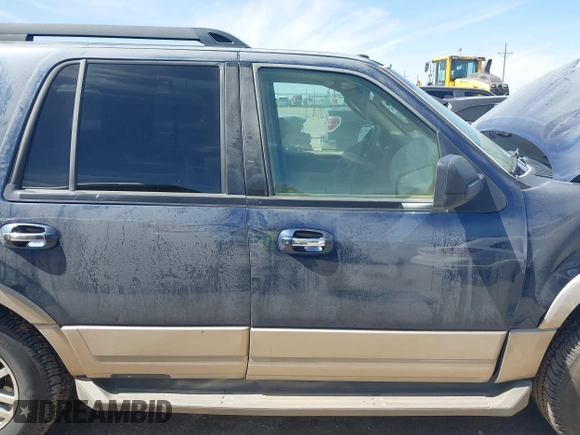 2014 Ford Expedition King Ranch with VIN 1FMJU1J58EEF46382, listed as a IAAI auction lot 41830338 with 266,023 mi miles and . Bid and sale history available at DreamBid. Image 13.