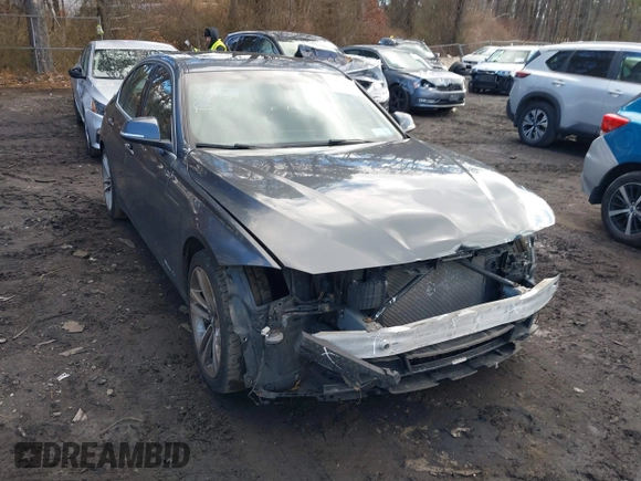 2018 BMW 3 Series 330i xDrive with VIN WBA8D9G59JNU72227, listed as a IAAI auction lot 41463619 with 79,987 mi miles and . Bid and sale history available at DreamBid. Image 6.