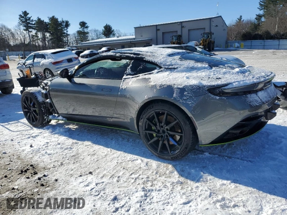 2017 Aston Martin DB11 z VIN SCFRMFAVXHGL01257, wystawiony jako Copart lot #86535924 z przebiegiem 35 822 mil mil oraz Szkoda całkowita • Salvage title. Historia ofert i sprzedaży dostępna na DreamBid. Obrazek 2.