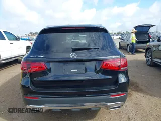 2020 Mercedes-Benz GLC 300 with VIN WDC0G8DB7LF718775, listed as a IAAI auction lot 41807370 with 59,120 mi miles and . Bid and sale history available at DreamBid. Image 16.