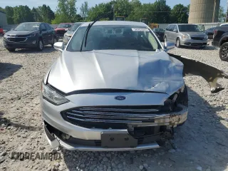 2017 Ford Fusion SE with VIN 3FA6P0HD7HR271099, listed as a Copart auction lot 58903005 with 103,507 mi miles and Clean title. Bid and sale history available at DreamBid. Image 5.