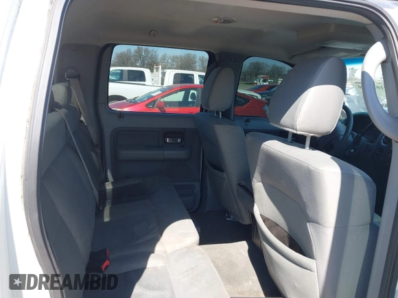 2007 Ford F-150 XLT with VIN 1FTRW12W07KB72332, listed as a IAAI auction lot 41629896 with 187,426 mi miles. Bid and sale history available at carsss.com. Image 8.