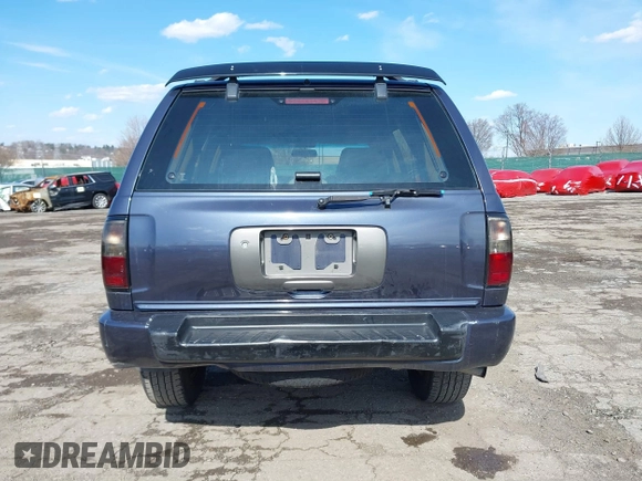 1998 Infiniti QX4 with VIN JNRAR05Y0WW027570, listed as a IAAI auction lot 41882870 with 147,639 mi miles and . Bid and sale history available at DreamBid. Image 15.