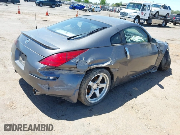 2004 Nissan 350Z Touring z VIN JN1AZ34E94M155097, wystawiony jako IAAI lot #42273474 z przebiegiem Nie podano mil oraz . Historia ofert i sprzedaży dostępna na DreamBid. Obrazek 4.