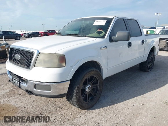 2004 Ford F-150 XLT with VIN 1FTPW14534KA76055, listed as a IAAI auction lot 42622738 with 261,520 mi miles and . Bid and sale history available at DreamBid. Image 2.