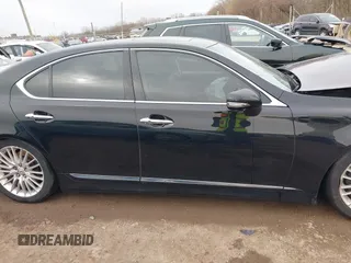 2010 Lexus LS 460 with VIN JTHBL5EF1A5093690, listed as a IAAI auction lot 41873176 with 125,809 mi miles. Bid and sale history available at carsss.com. Image 13.