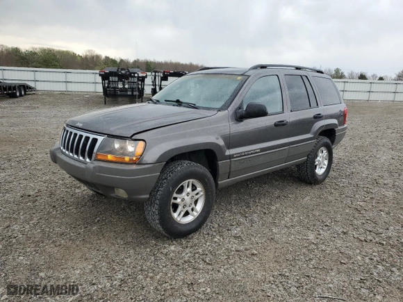 2002 Jeep Grand Cherokee Laredo with VIN 1J4GW48N32C180185, listed as a Copart auction lot 51988335 with 212,399 mi miles and Salvage Title. Bid and sale history available at carsss.com. Image 1.