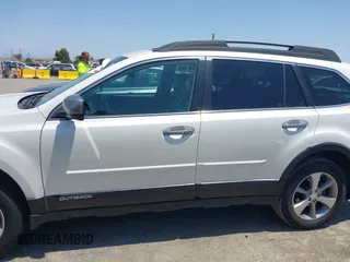 2014 Subaru Outback Limited with VIN 4S4BRDPC3E2279215, listed as a IAAI auction lot 42422247 with 118,678 mi miles and . Bid and sale history available at DreamBid. Image 15.