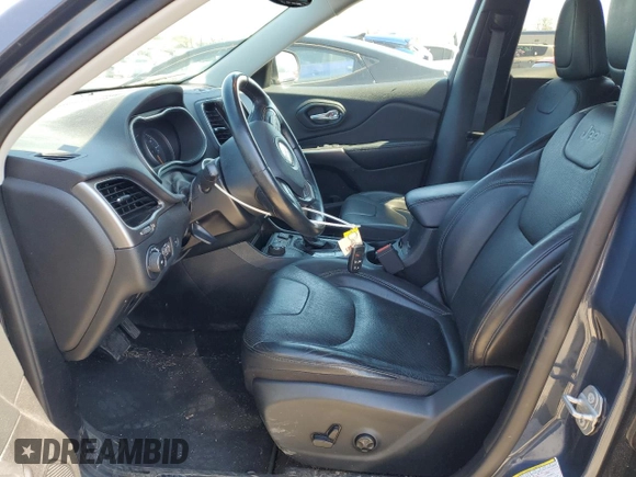 2020 Jeep Cherokee Limited with VIN 1C4PJMDX8LD589144, listed as a Copart auction lot 51905305 with 33,172 mi miles and Salvage Title. Bid and sale history available at carsss.com. Image 7.