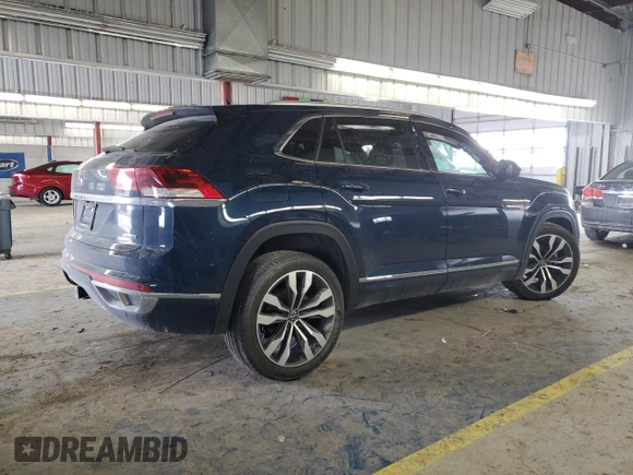 2022 Volkswagen Atlas SEL Premium R-Line with VIN 1V2FE2CA2NC208252, listed as a Copart auction lot 44740735 with Not provided miles and Salvage title. Bid and sale history available at DreamBid. Image 3.