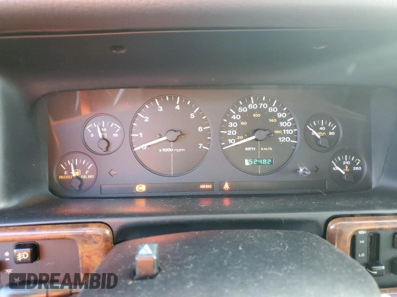 1998 Jeep Grand Cherokee Limited with VIN 1J4GZ78S0WC138917, listed as a Copart auction lot 86223974 with 152,482 mi miles and Clean title. Bid and sale history available at DreamBid. Image 9.