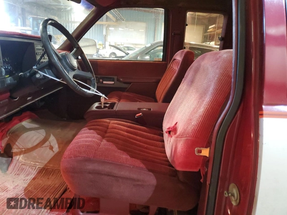 1991 GMC Sierra 1500 with VIN 2GTHC39K2M1538208, listed as a Copart auction lot 41664305 with 56,293 mi miles and Salvage Title. Bid and sale history available at DreamBid. Image 7.