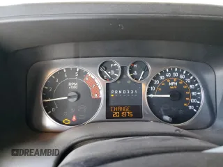 2008 Hummer H3 SUV Alpha with VIN 5GTEN13L188172045, listed as a Copart auction lot 84897794 with 201,975 mi miles and Salvage Title. Bid and sale history available at carsss.com. Image 9.