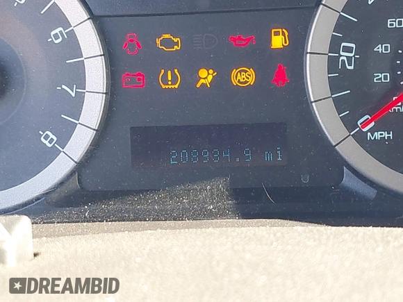 2012 Ford Escape Limited with VIN 1FMCU0EG0CKA30496, listed as a IAAI auction lot 41902437 with 208,934 mi miles and . Bid and sale history available at carsss.com. Image 16.