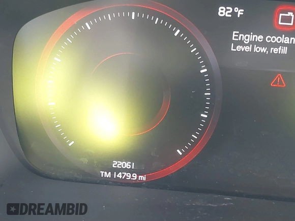 2020 Volvo XC40 Inscription with VIN YV4AC2HL5L2306199, listed as a IAAI auction lot 41687154 with 22,061 mi miles. Bid and sale history available at carsss.com. Image 15.