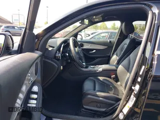 2019 Mercedes-Benz GLC 300 with VIN WDC0G4JB1KV131361, listed as a IAAI auction lot 42438073 with 35,762 mi miles and . Bid and sale history available at DreamBid. Image 5.