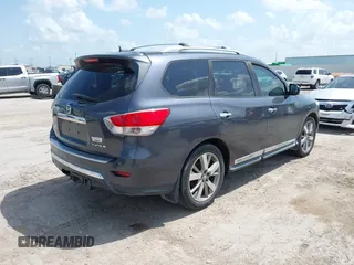 2014 Nissan Pathfinder SL z VIN 5N1AR2MN7EC607770, wystawiony jako IAAI lot #42557588 z przebiegiem 151 672 mil mil oraz . Historia ofert i sprzedaży dostępna na DreamBid. Obrazek 4.