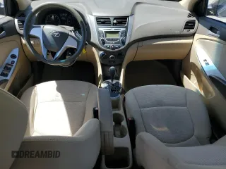 2012 Hyundai Accent GLS z VIN KMHCT4AE3CU197339, wystawiony jako Copart lot #55993685 z przebiegiem 218 401 mil mil oraz Szkody całkowita. Historia ofert i sprzedaży dostępna na DreamBid. Obrazek 8.
