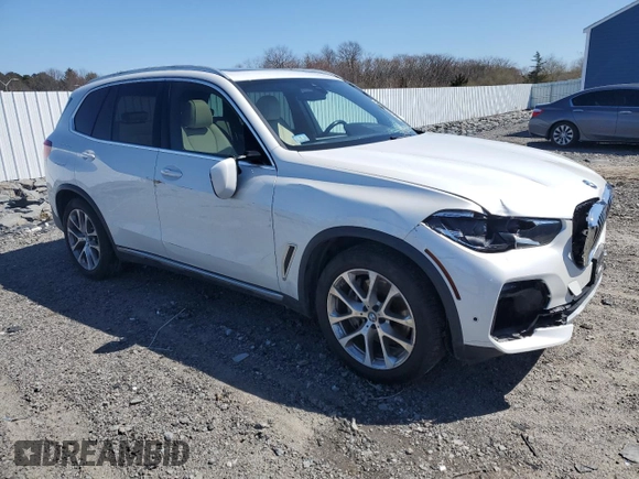 2021 BMW X5 xDrive45e with VIN 5UXTA6C02M9F03198, listed as a Copart auction lot 51805015 with 42,350 mi miles and Salvage Title. Bid and sale history available at DreamBid. Image 4.