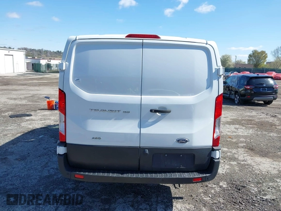 2020 Ford Transit z VIN 1FTYE2Y86LKB36457, wystawiony jako IAAI lot #41985246 z przebiegiem 11 886 mil mil oraz . Historia ofert i sprzedaży dostępna na DreamBid. Obrazek 16.