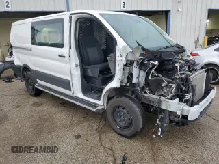 2024 Ford Transit Cargo with VIN 1FTBR1Y82RKA62547, listed as a Copart auction lot 51338505 with 6,979 mi miles and Clean Title. Bid and sale history available at DreamBid. Image 4.