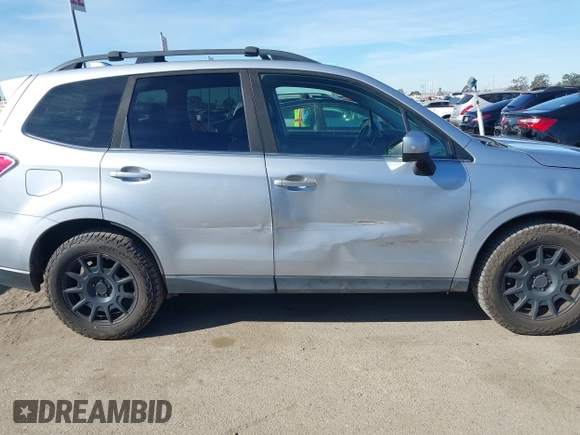 2017 Subaru Forester Premium with VIN JF2SJGEC5HH450517, listed as a IAAI auction lot 41425339 with 185,885 mi miles. Bid and sale history available at carsss.com. Image 13.