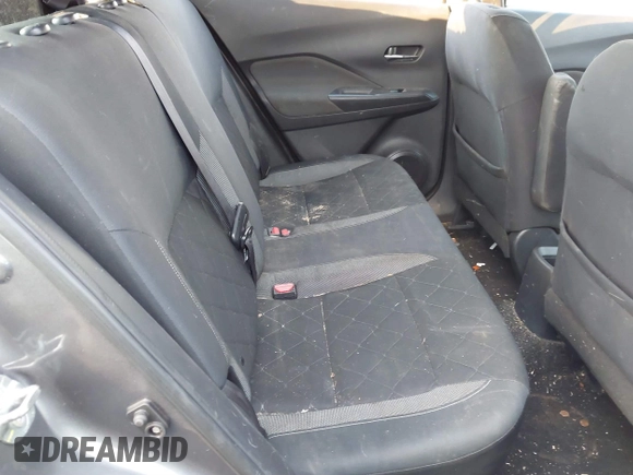 2019 Nissan Kicks SV with VIN 3N1CP5CU9KL532716, listed as a IAAI auction lot 41296143 with 76,900 mi miles and . Bid and sale history available at carsss.com. Image 8.