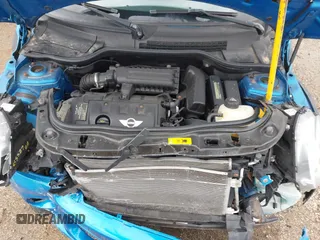 2011 MINI Hardtop with VIN WMWSU3C55BT252427, listed as a IAAI auction lot 42118852 with 151,077 mi miles and . Bid and sale history available at DreamBid. Image 10.