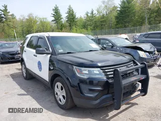 2016 Ford Police Interceptor Utility z VIN 1FM5K8AR7GGA96623, wystawiony jako IAAI lot #42235143 z przebiegiem 109 688 mil mil oraz . Historia ofert i sprzedaży dostępna na DreamBid. Obrazek 1.