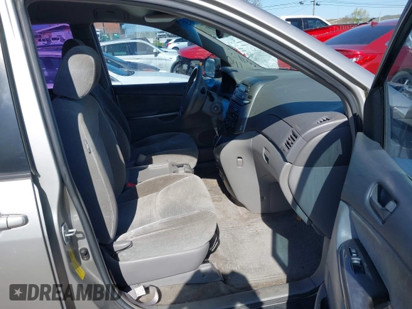 2006 Toyota Sienna CE with VIN 5TDZA23C36S419262, listed as a IAAI auction lot 42042520 with 202,686 mi miles. Bid and sale history available at carsss.com. Image 5.