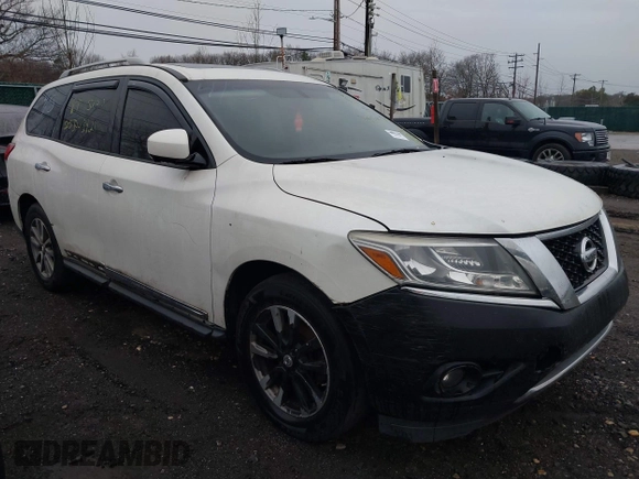 2016 Nissan Pathfinder Platinum with VIN 5N1AR2MM0GC618975, listed as a IAAI auction lot 41961002 with Not Provided miles. Bid and sale history available at carsss.com. Image 1.