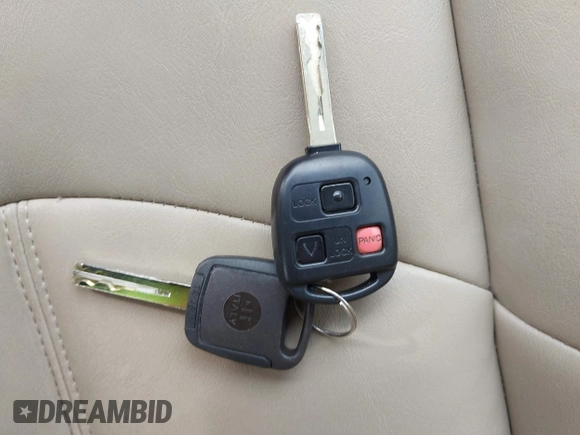 2000 Lexus RX 300 with VIN JT6HF10U9Y0111367, listed as a IAAI auction lot 41716452 with 173,647 mi miles and . Bid and sale history available at DreamBid. Image 11.