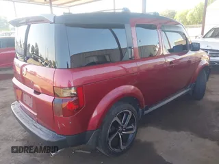 2006 Honda Element EX-P with VIN 5J6YH28736L010063, listed as a IAAI auction lot 42099388 with 204,271 mi miles and . Bid and sale history available at DreamBid. Image 4.