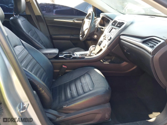 2014 Ford Fusion S with VIN 3FA6P0G7XER124010, listed as a IAAI auction lot 41899089 with 115,406 mi miles. Bid and sale history available at carsss.com. Image 5.