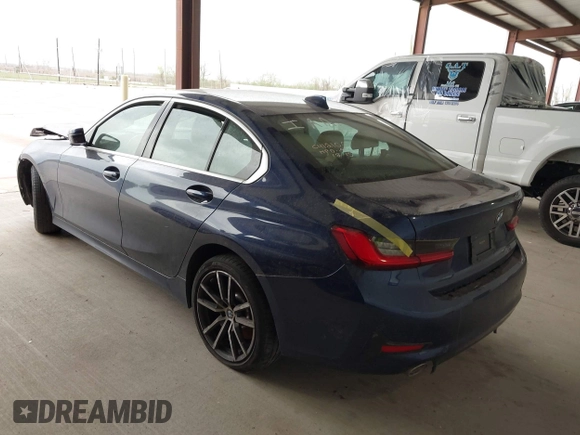 2020 BMW 3 Series 330i with VIN 3MW5R1J00L8B42355, listed as a IAAI auction lot 41817750 with 52,069 mi miles. Bid and sale history available at carsss.com. Image 3.