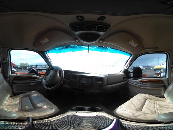 2001 Ford Excursion Limited with VIN 1FMSU43F31EC37134, listed as a IAAI auction lot 41903739 with 152,052 mi miles and . Bid and sale history available at DreamBid. Image 18.