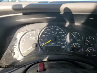 2001 GMC Sierra 1500HD SLE z VIN 1GTGC13U11F152684, wystawiony jako Copart lot #71216924 z przebiegiem Nie podano mil oraz Szkody całkowita. Historia ofert i sprzedaży dostępna na DreamBid. Obrazek 9.