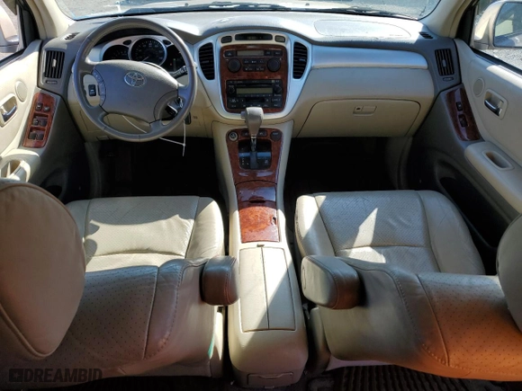 2005 Toyota Highlander with VIN JTEEP21A850076766, listed as a Copart auction lot 53317385 with 134,540 mi miles and Salvage Title. Bid and sale history available at carsss.com. Image 8.