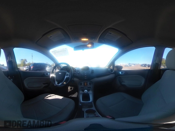 2015 Ford Fiesta SE with VIN 3FADP4BJXFM202690, listed as a IAAI auction lot 41993030 with 194,924 mi miles. Bid and sale history available at carsss.com. Image 19.