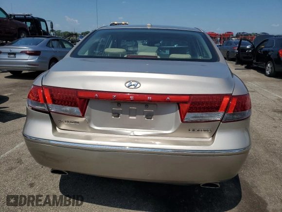 2008 Hyundai Azera Limited with VIN KMHFC46F18A282915, listed as a Copart auction lot 63642835 with 136,161 mi miles and Salvage title. Bid and sale history available at DreamBid. Image 6.