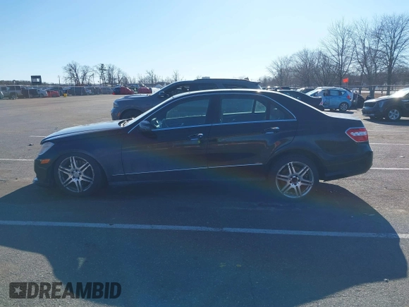 2010 Mercedes-Benz E 550 Luxury with VIN WDDHF9AB1AA137908, listed as a IAAI auction lot 41629606 with 141,060 mi miles and . Bid and sale history available at DreamBid. Image 14.