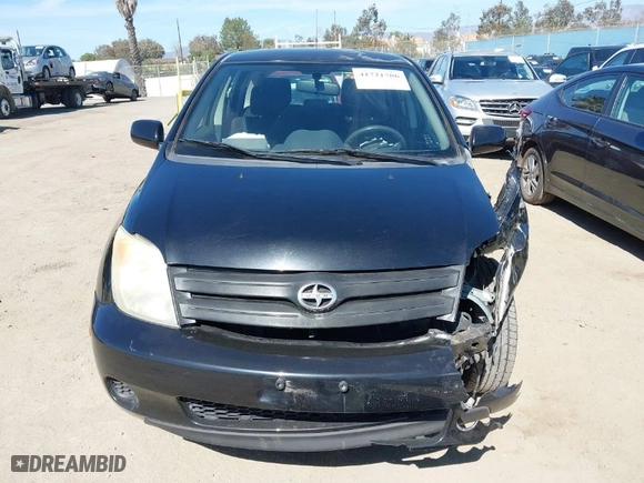 2004 Scion xA with VIN JTKKT624740050282, listed as a IAAI auction lot 41721786 with NaN miles. Bid and sale history available at carsss.com. Image 13.