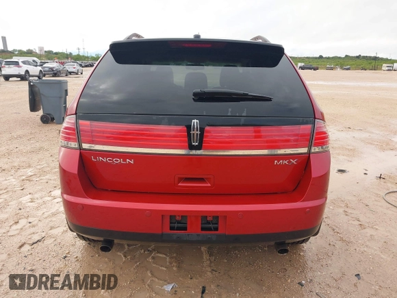 2008 Lincoln MKX with VIN 2LMDU68C98BJ09848, listed as a IAAI auction lot 42183618 with 105,847 mi miles and . Bid and sale history available at DreamBid. Image 16.