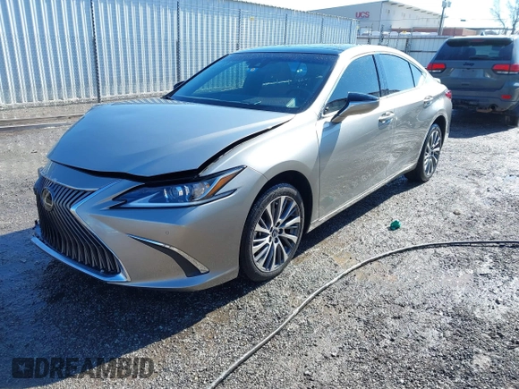 2021 Lexus ES with VIN 58ADZ1B12MU107749, listed as a IAAI auction lot 41543415 with 48,134 mi miles. Bid and sale history available at carsss.com. Image 2.